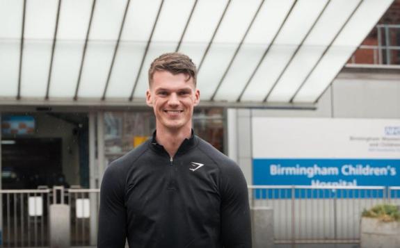 Gazette Series: Benjamin Francis the CEO of Gymshark has been awarded an MBE Gazette Series: Benjamin Francis the CEO of Gymshark has been awarded an MBE