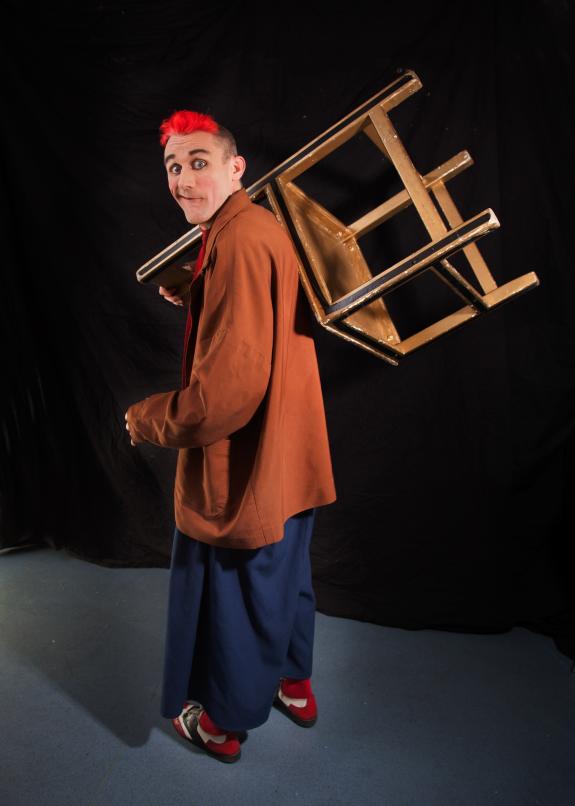 Gazette Series: Tweedy the clown from Giffords Circus has been awarded a BEM for services to the circus and to the community Gazette Series: Tweedy the clown from Giffords Circus has been awarded a BEM for services to the circus and to the community