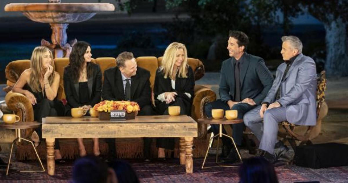 Jennifer Aniston posts emotional Matthew Perry tribute - Vimarsana News